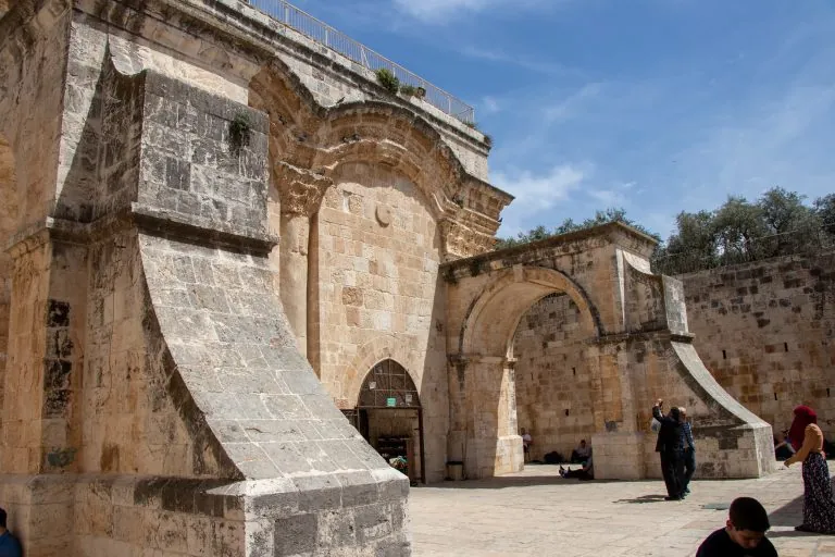 שער הרחמים בירושלים ועוד שני מקומות מרתקים לראות בעיר